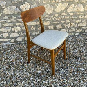 Chaise danoise vintage en teck et hêtre massif design scandinave 1960