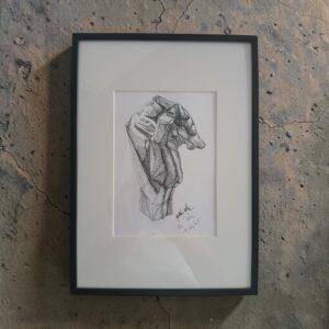 Dessin original à la mine de plomb sur papier représentant une main géométrique de style cubiste