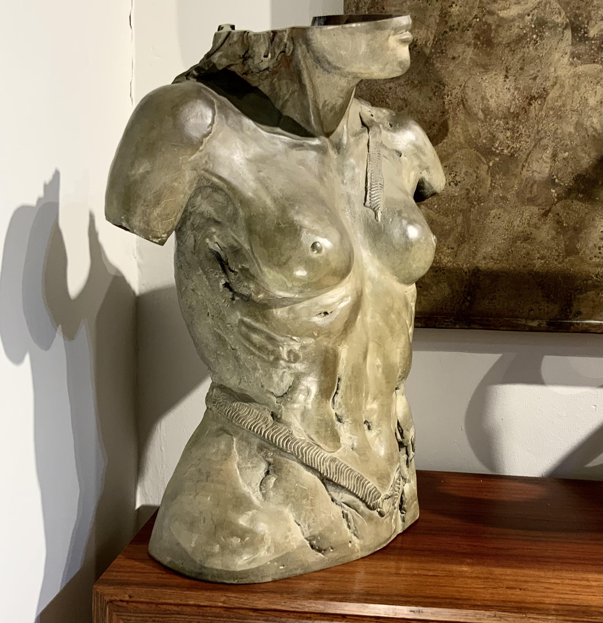 Sculpture mythologique en bronze représentant le torse de Venus par Jean Gabriel Mondie fonderie cire perdue