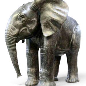 Grande sculpture bronze animaliere d un elephanteau realisee par l artiste Florence Jacquesson