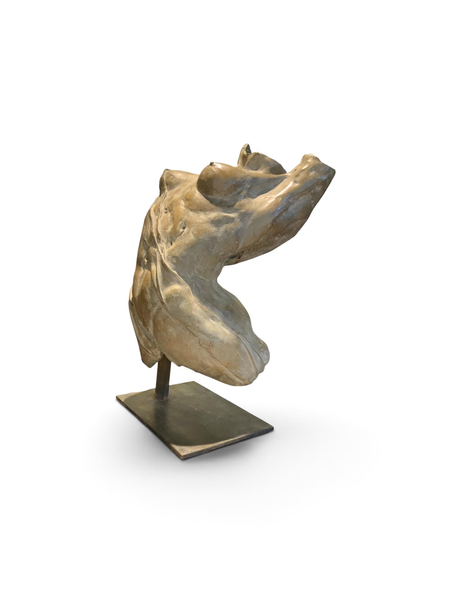 Sculpture torse de femme en bronze par Jean Gabriel Mondie intitule Salome dansant fondue a la cire perdue