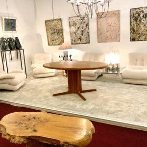 Salon modulable italien annees 1970 avec elements en chrome et table basse suspendue en verre fume